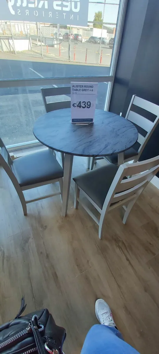 Dining Table and Chair's - Image 2