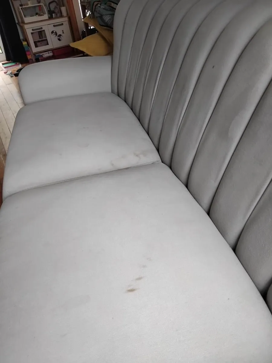 Couch/sofa - Image 2