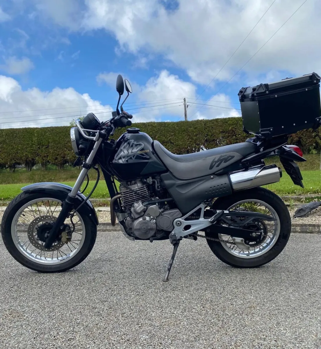 Honda SLR 650 - Image 1