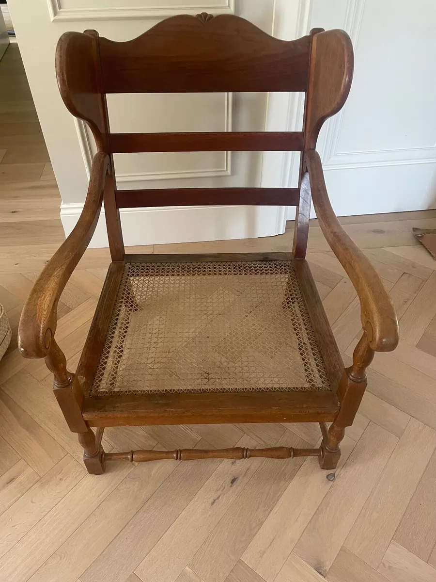 Chair - Image 3