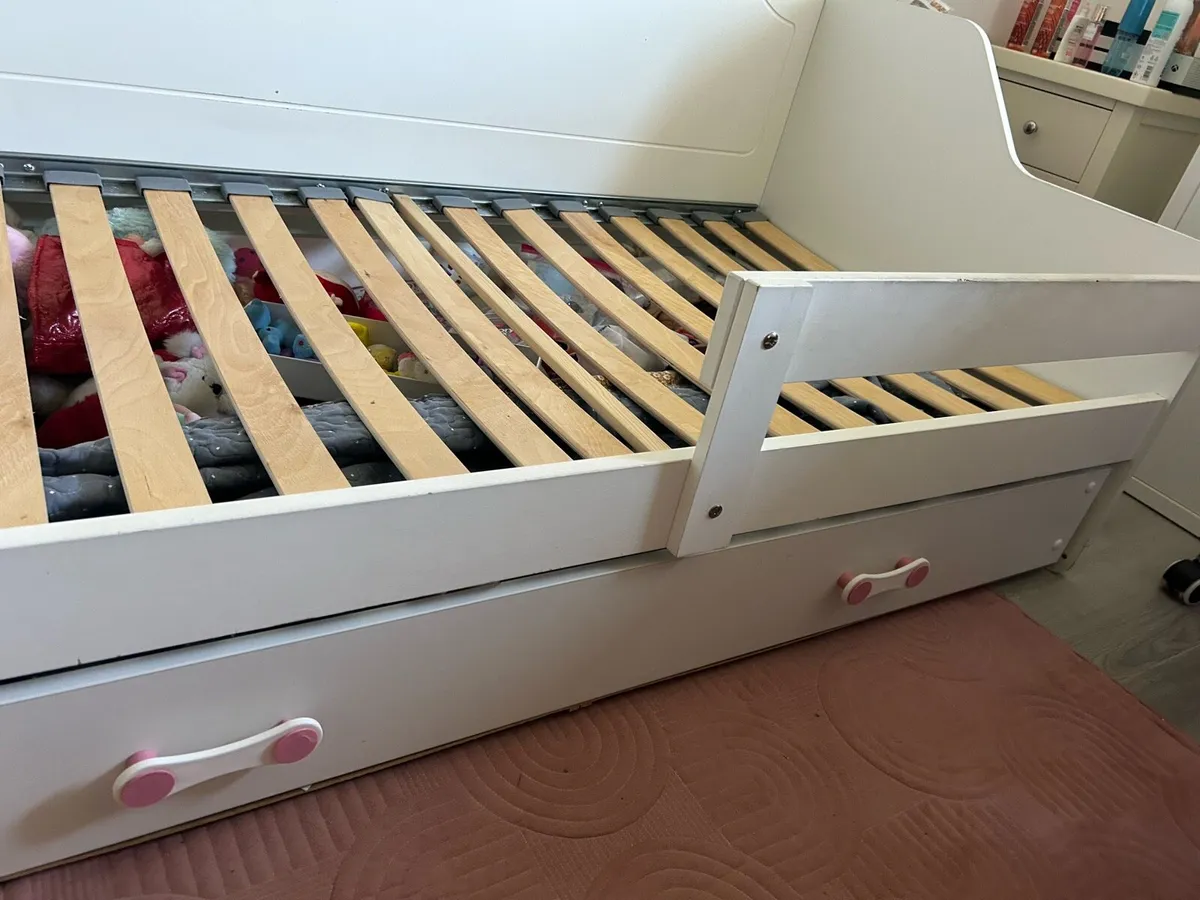 Kids bed - Image 2