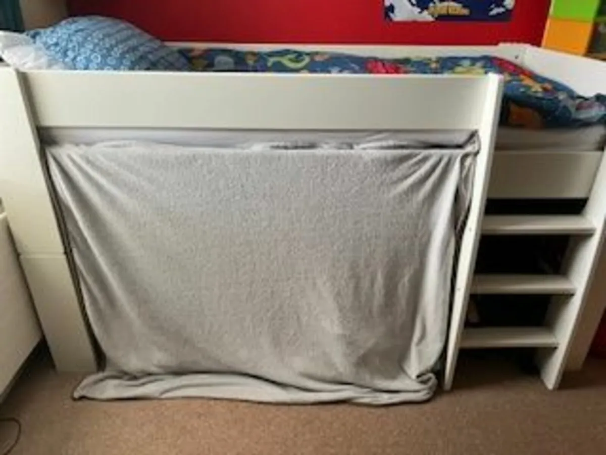 Loft bed and mattress for children - Image 4