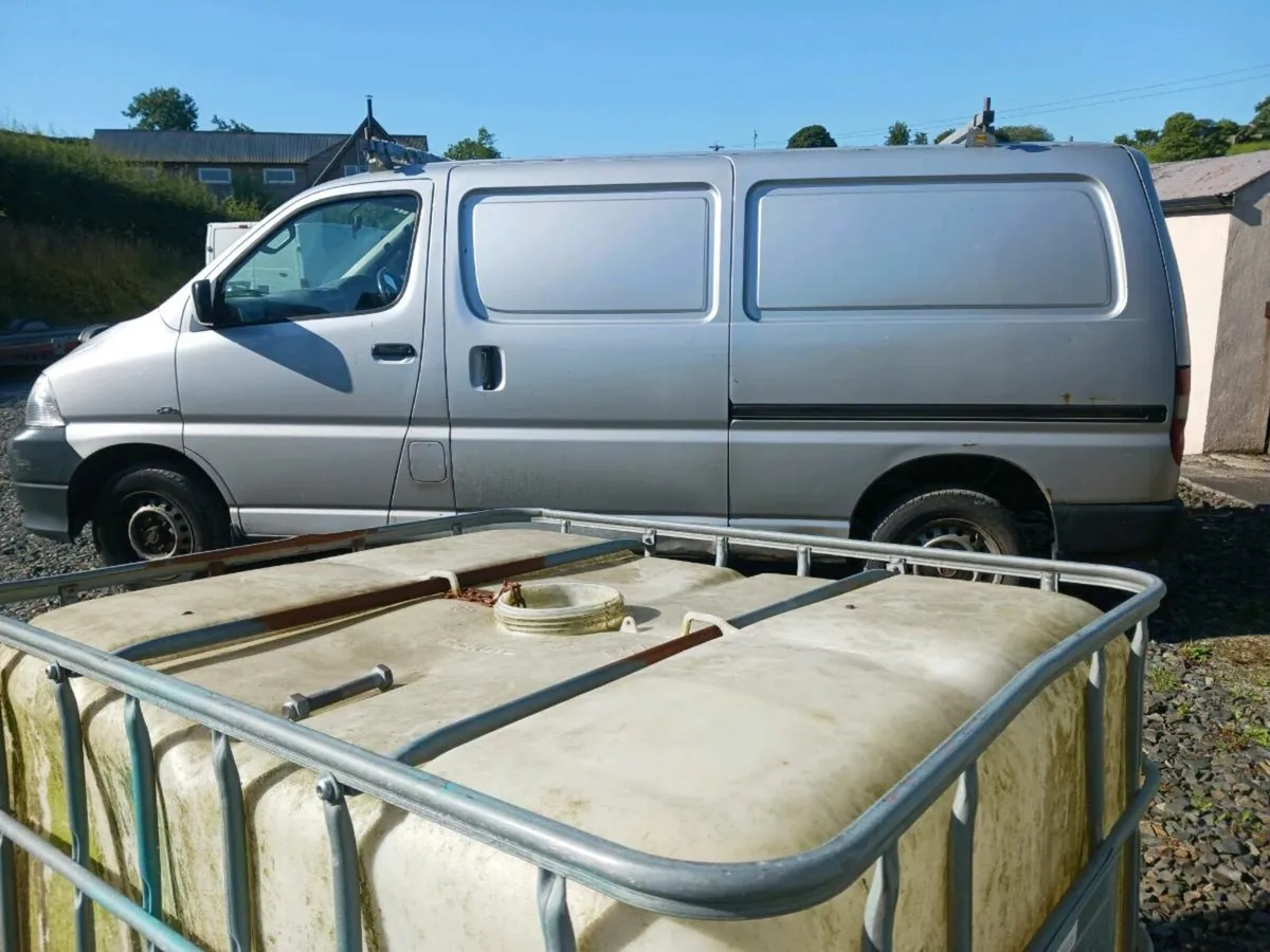 2008 toyota hiace tested to 10/2025 - Image 4