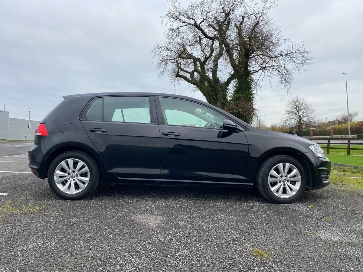 Volkswagen Golf 1.6 TDI SE BlueMotion Black 2014 - Image 3