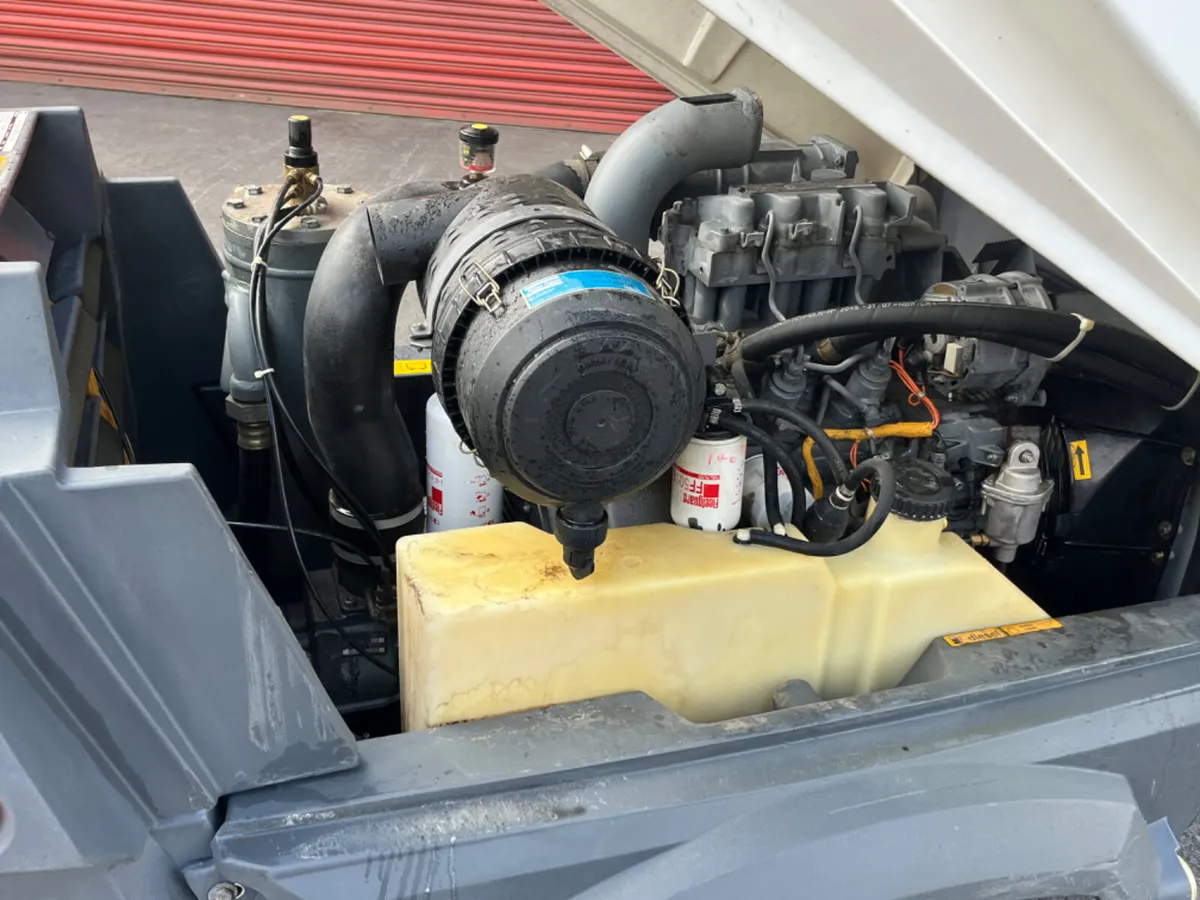 Atlas copco xas57 low hrs no vat - Image 4