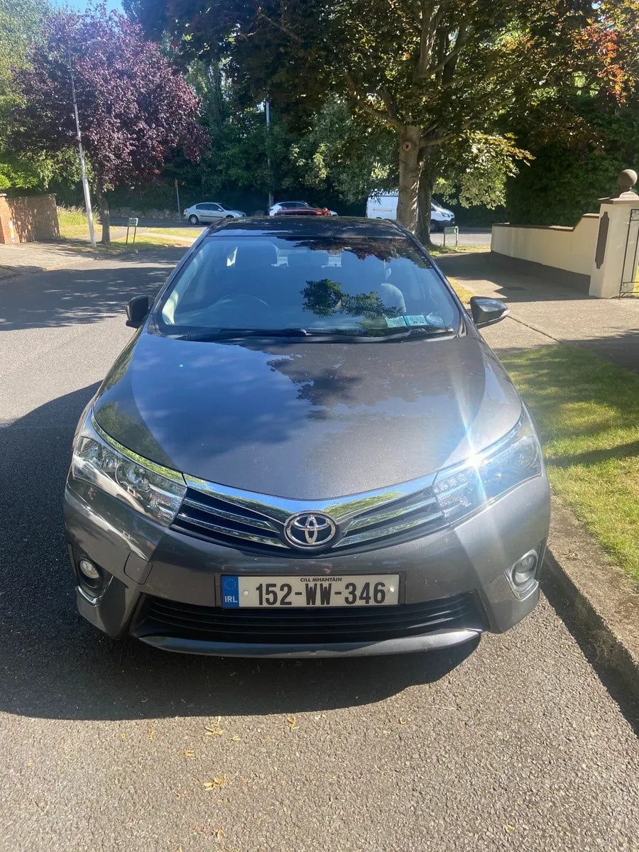 Toyota Corolla 2015 - Image 2