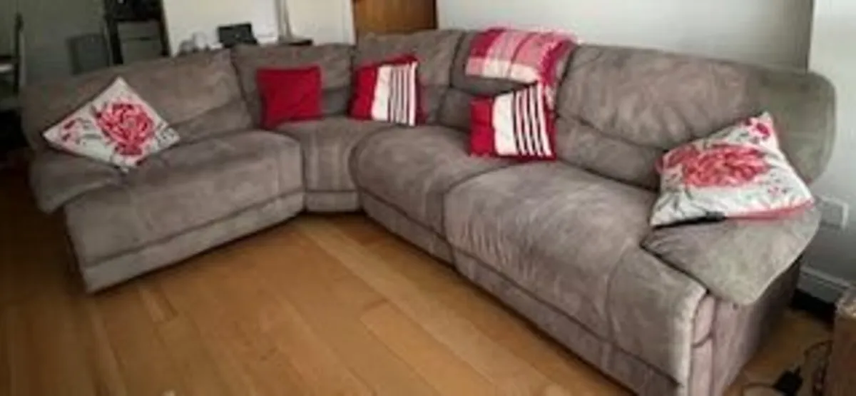 Corner Sofa - Reclining - Image 2