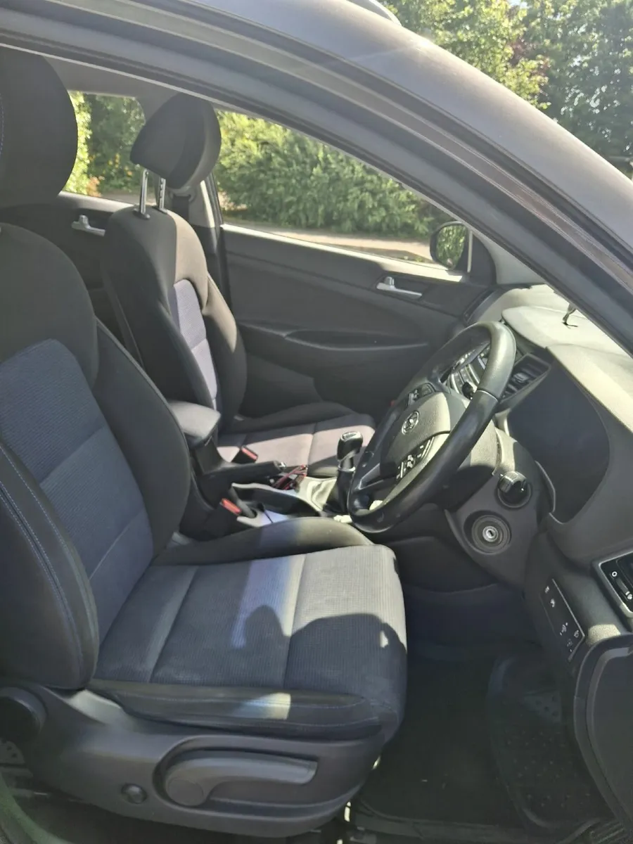 Hyundai Tucson 2016 - Image 2