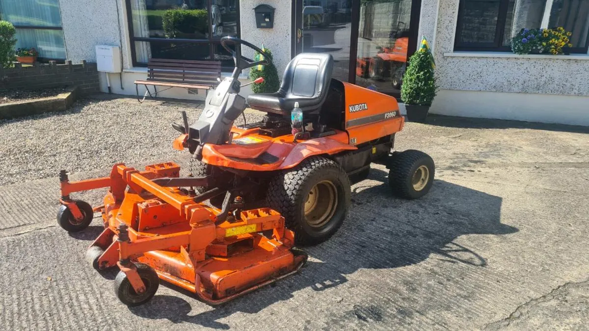 Kubota f3060 - Image 2