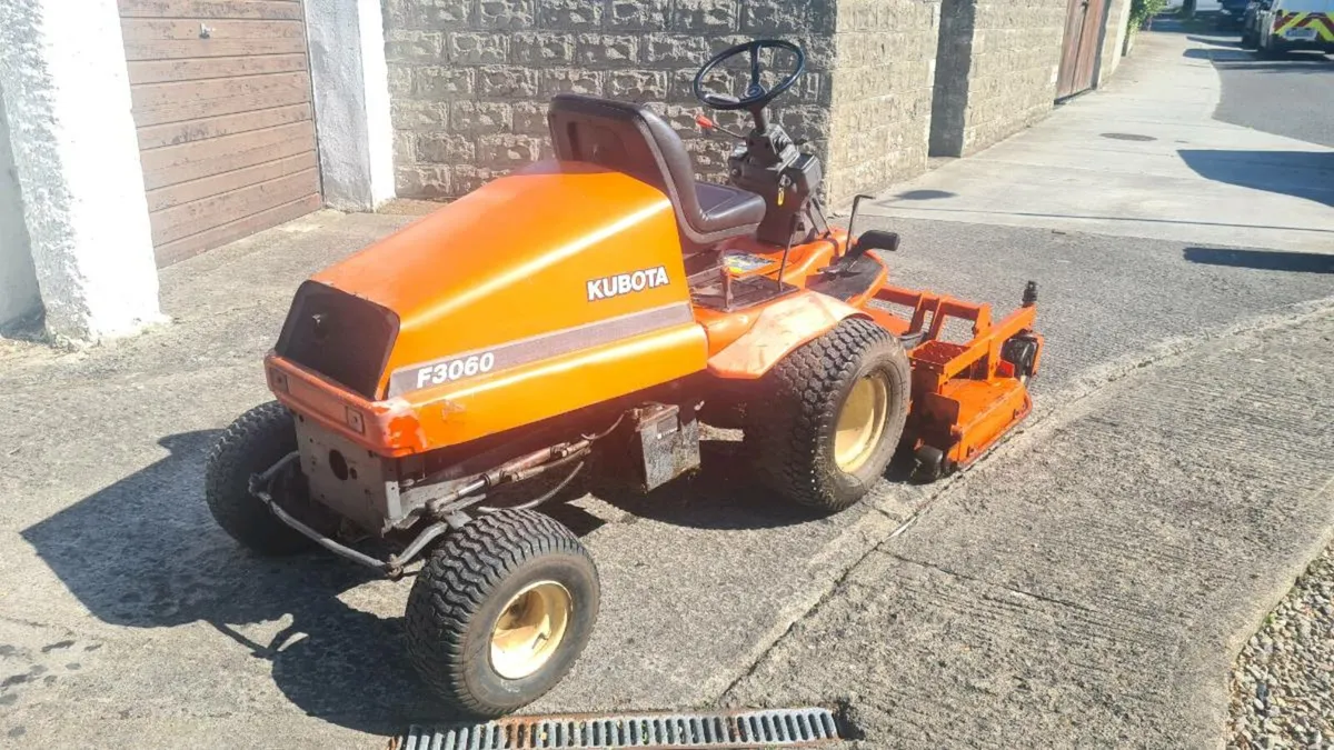 Kubota f3060 - Image 4