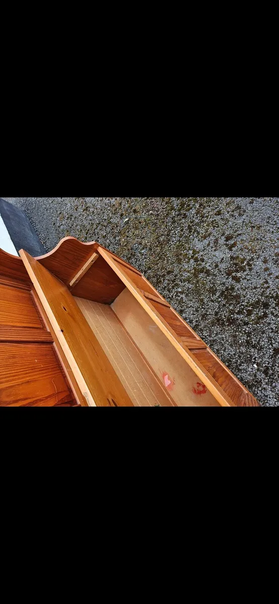 Monks Bench / Storage bench - Image 2
