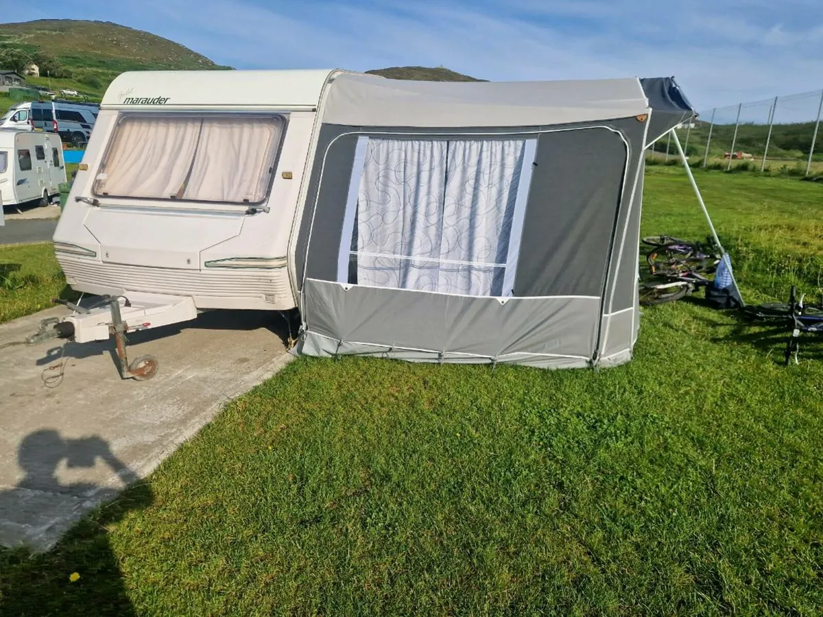 Caravan - Image 1
