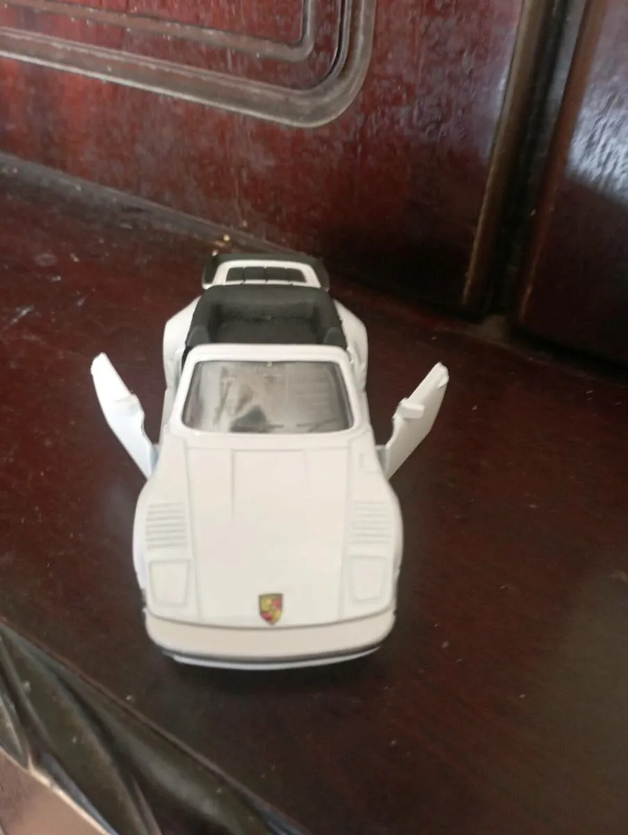 CLASSIC SPORT CAR  COLLECTION PORCCHE TURBO 911 - Image 3