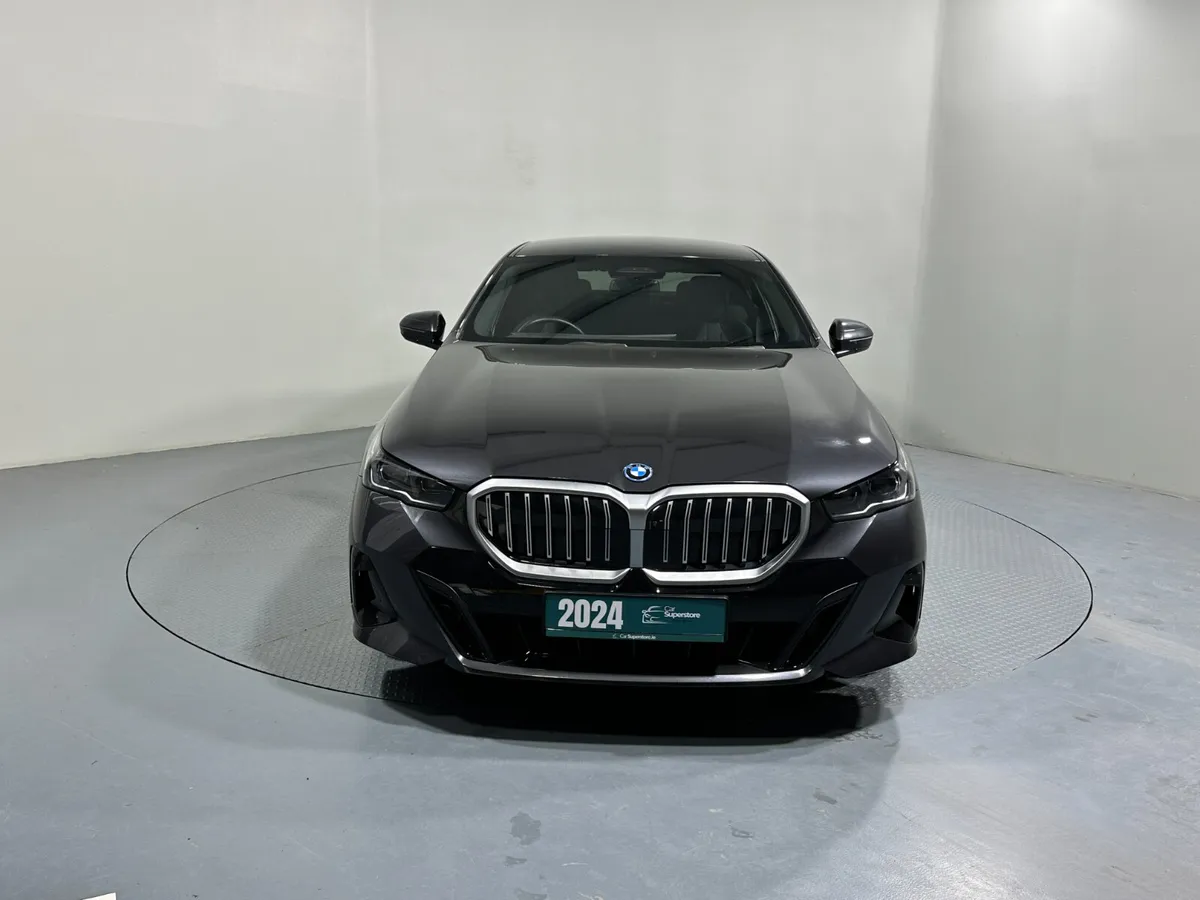 BMW 5-Series 530E M Sport 241 - Image 3