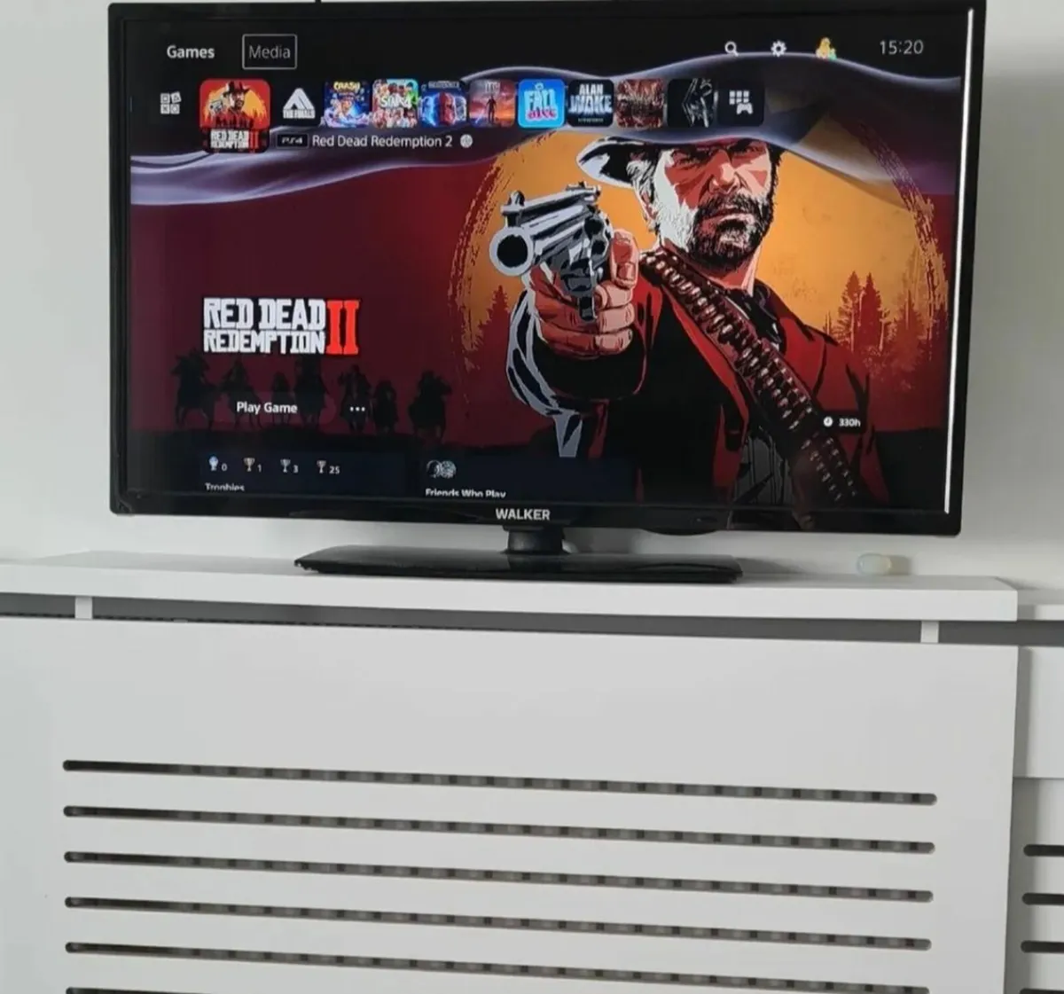 T.V 32inch walker - Image 2