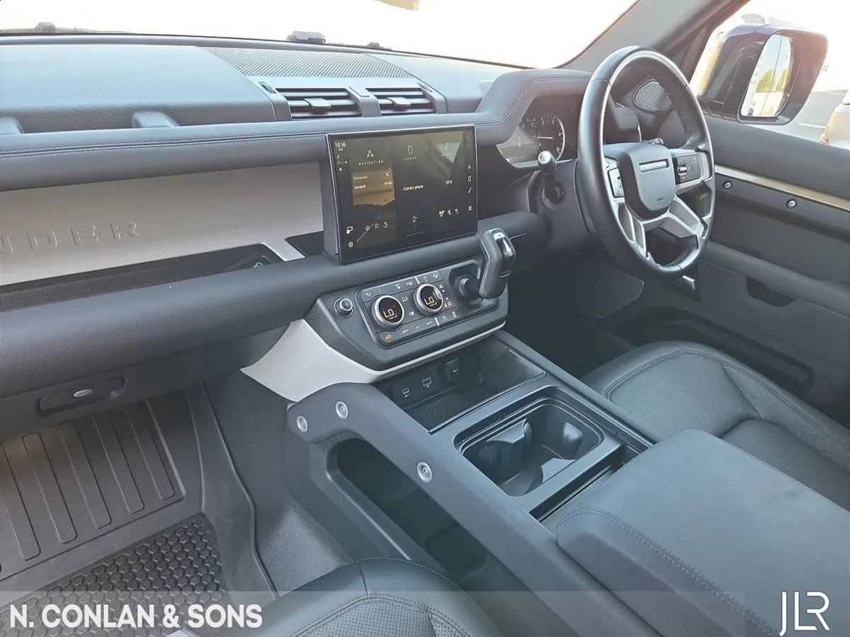 Land Rover Defender 110 3.0d 250BHP S Hard TOP 2 - Image 4