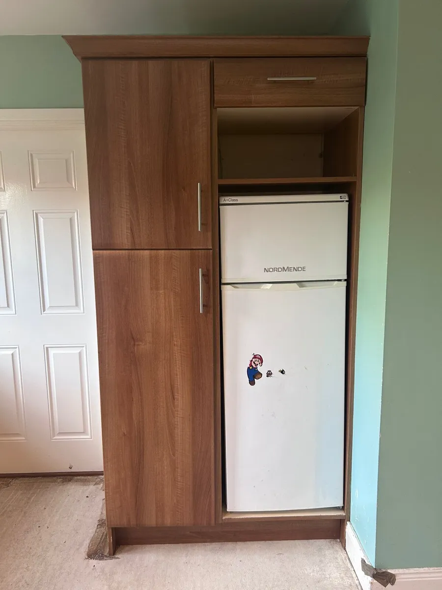 Kitchen Units - Image 2