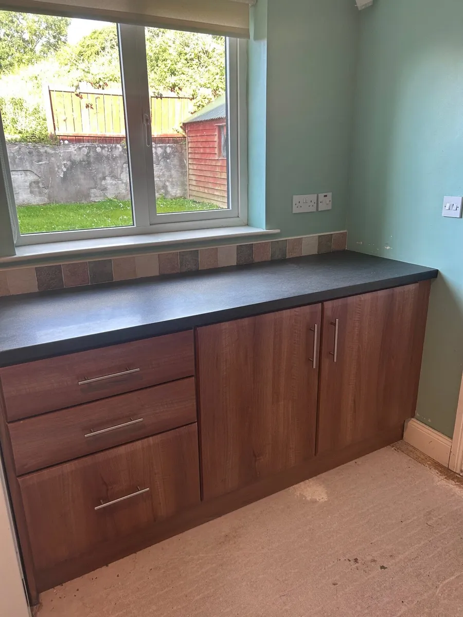Kitchen Units - Image 4