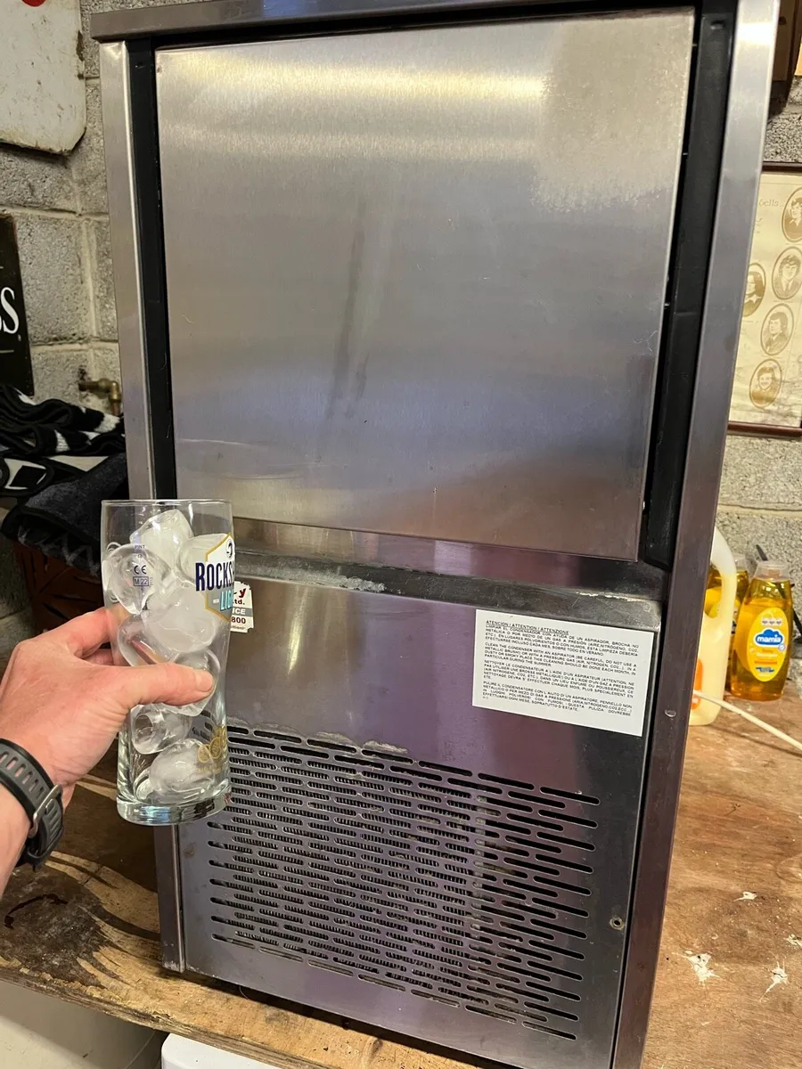 Ice Maker - Image 2