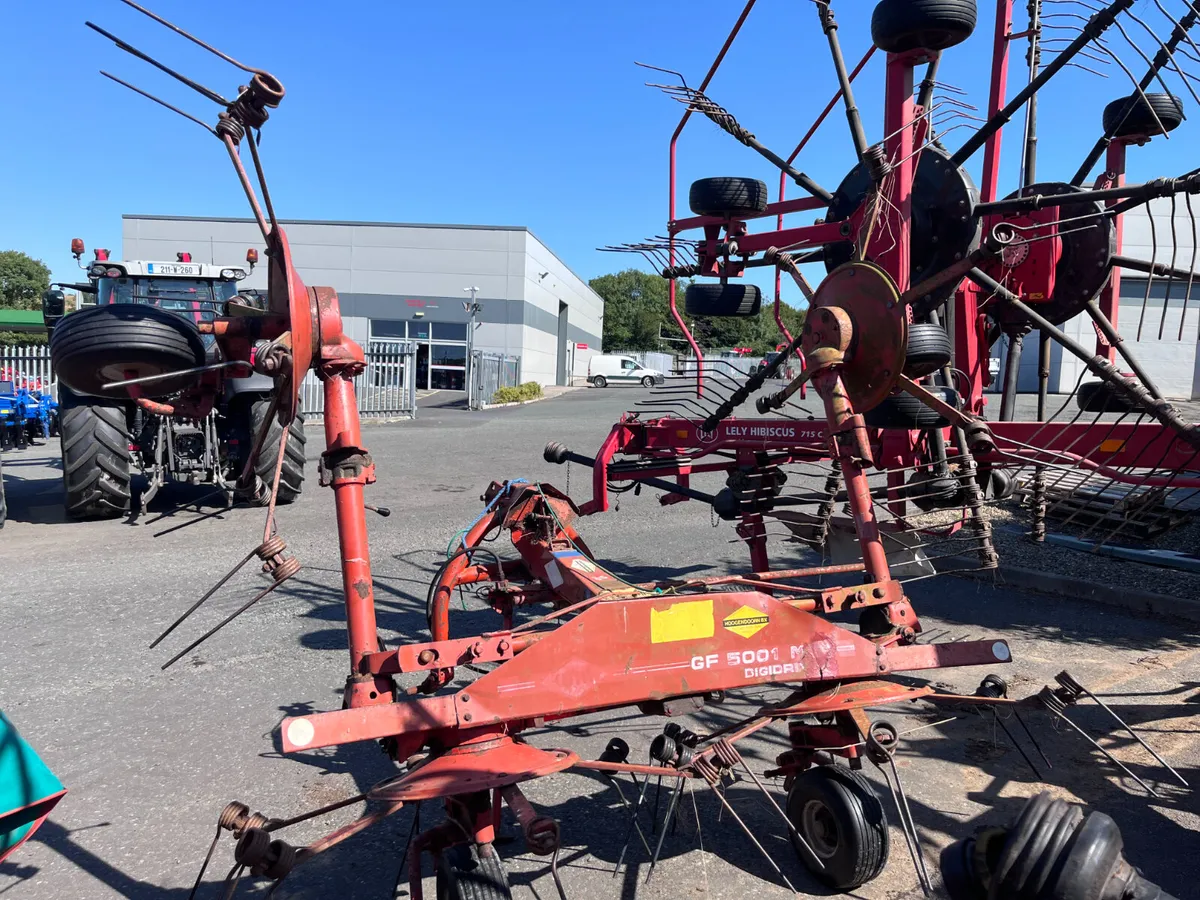 farm machinery - Image 1