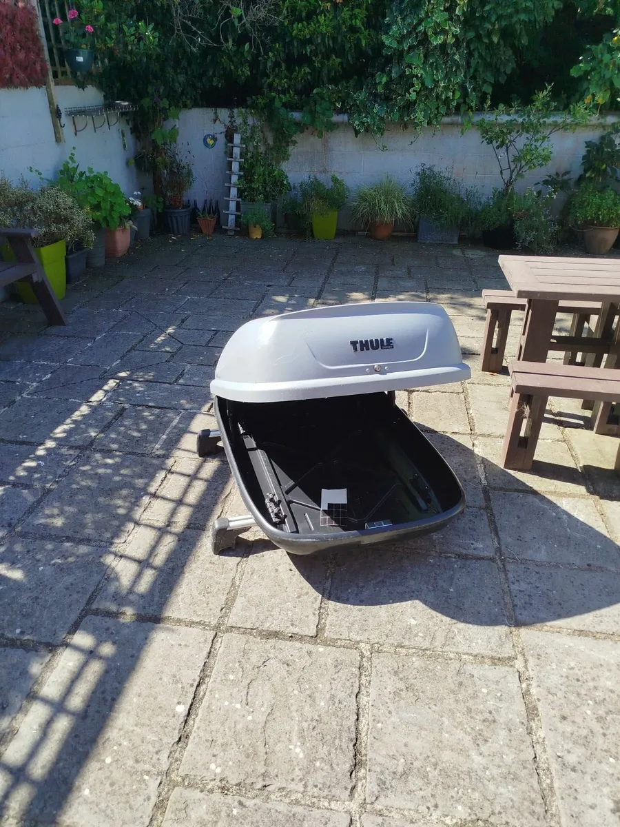 Car storage box
