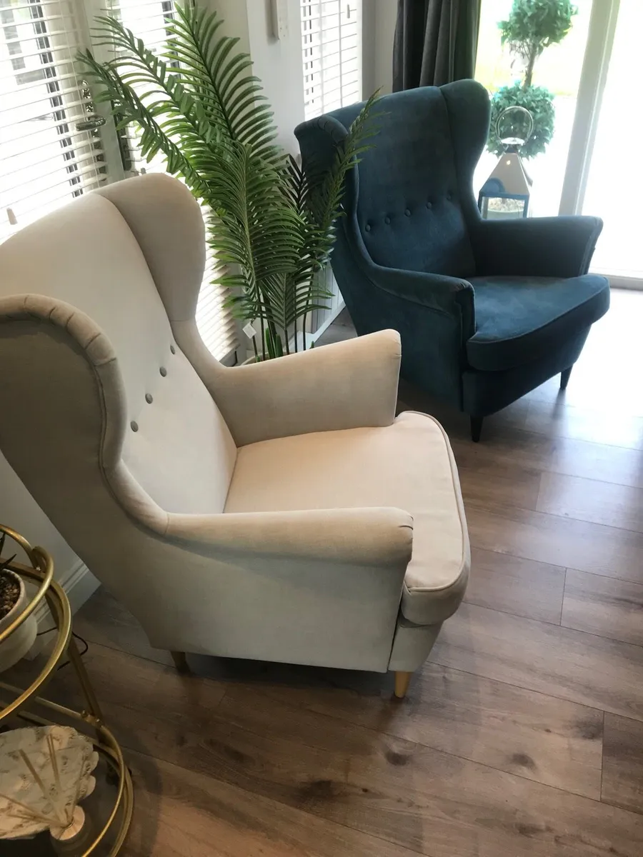IKEA strandmon chairs x2 - Image 1