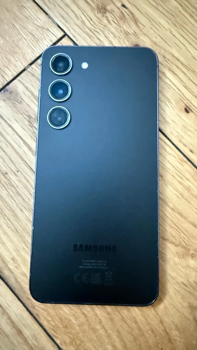 Nothing phone 2a & Samsung galaxy s23 - Image 1