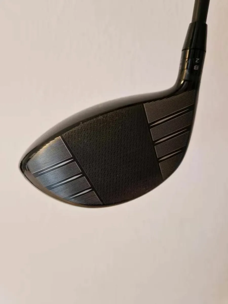 Titleist TSR 3 Driver 10° Stiff - Image 4