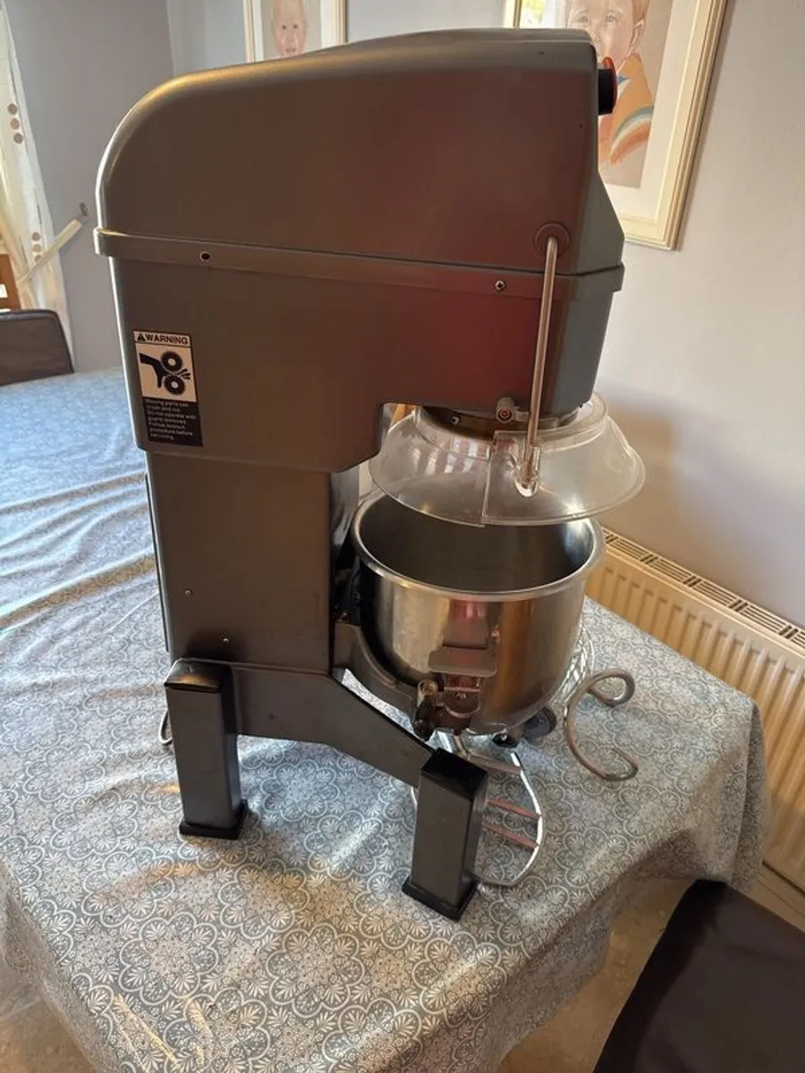Commercial Bakery Stand Mixer 10 Ltr - Image 2