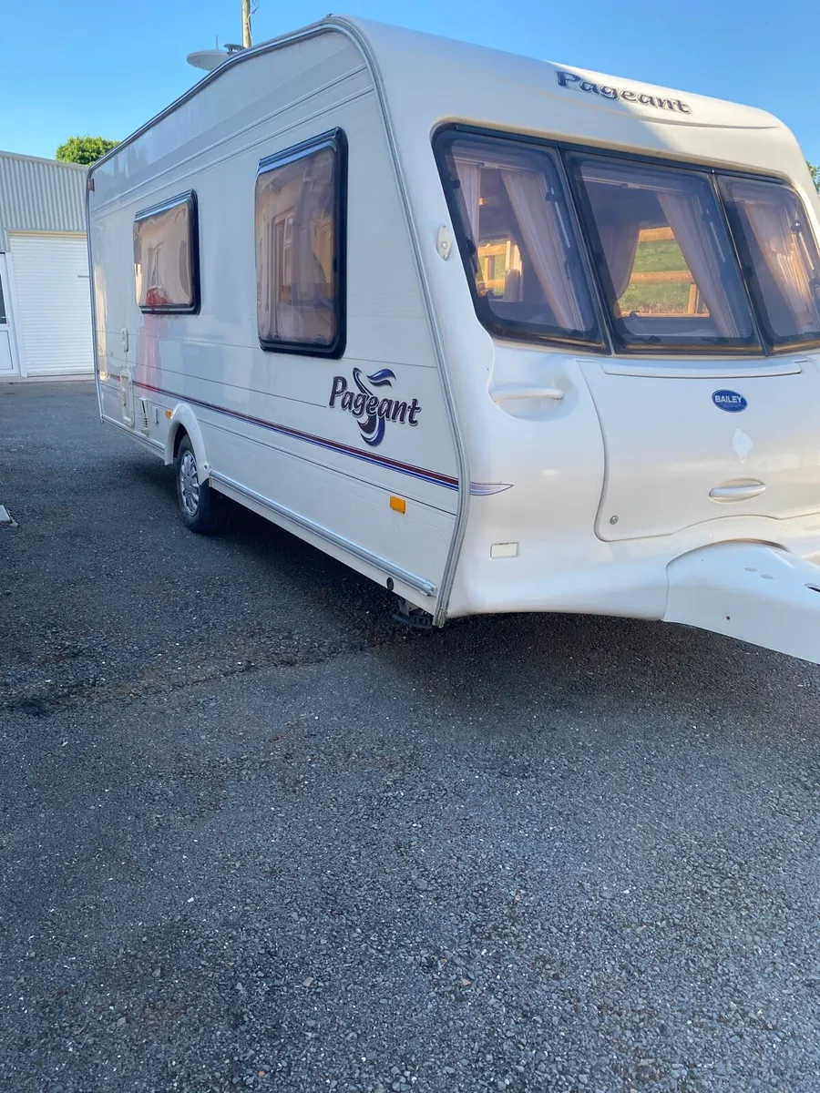 Caravan - Image 3