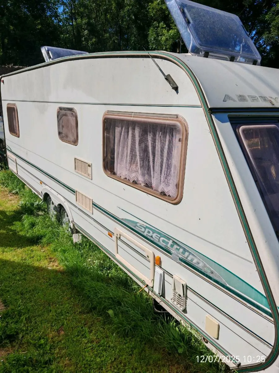 Caravan - Image 3