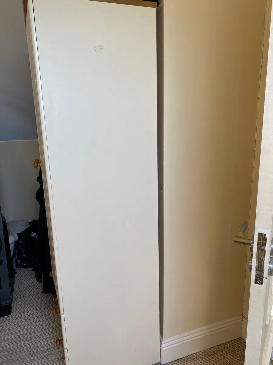 Wardrobe - Image 2