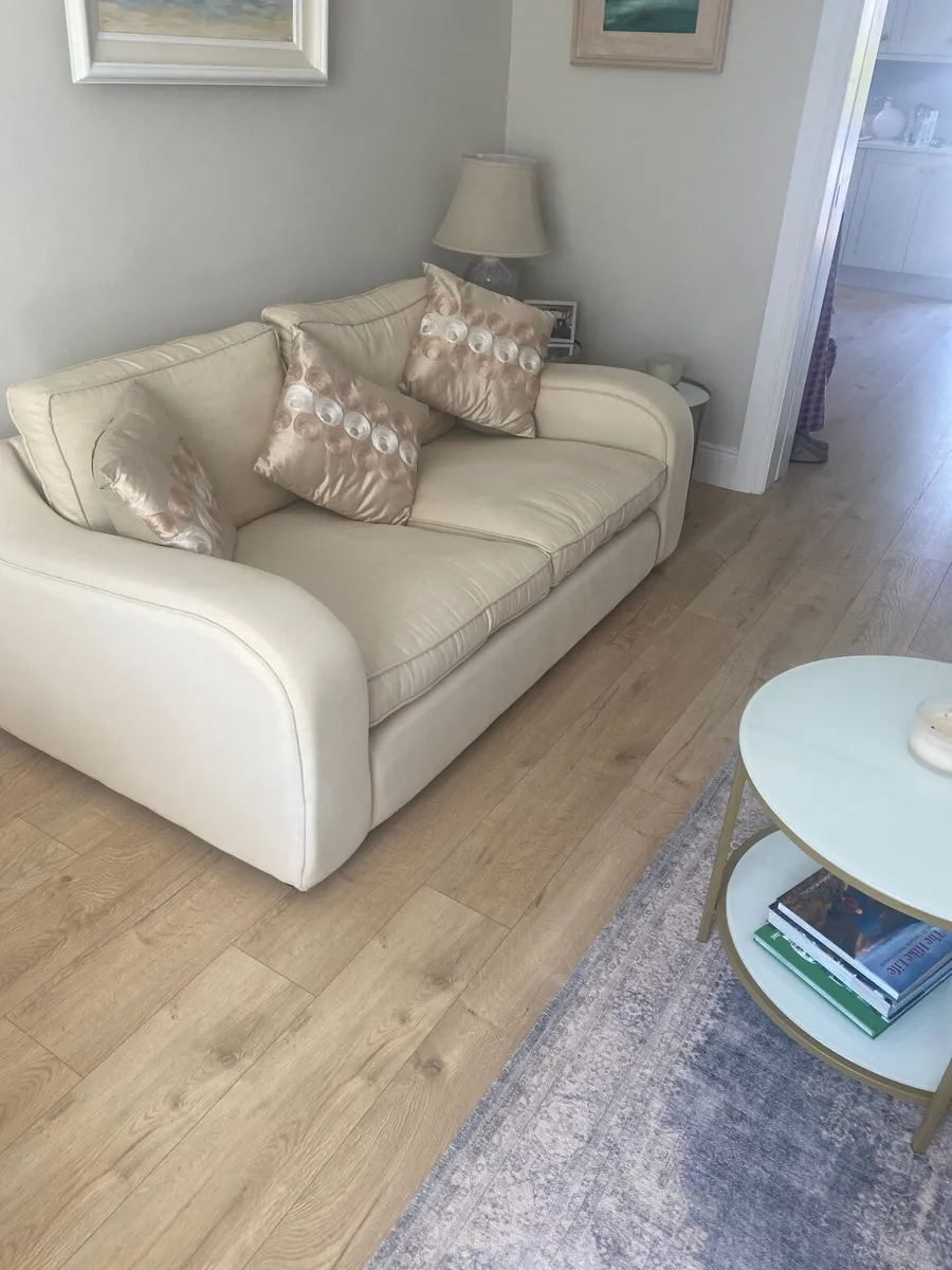 Oatmeal sofa - Image 3