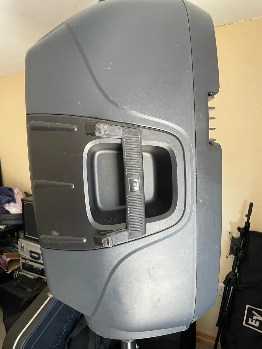 Active Speaker - Image 4
