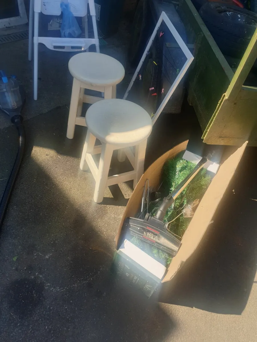 Hover stools - Image 2