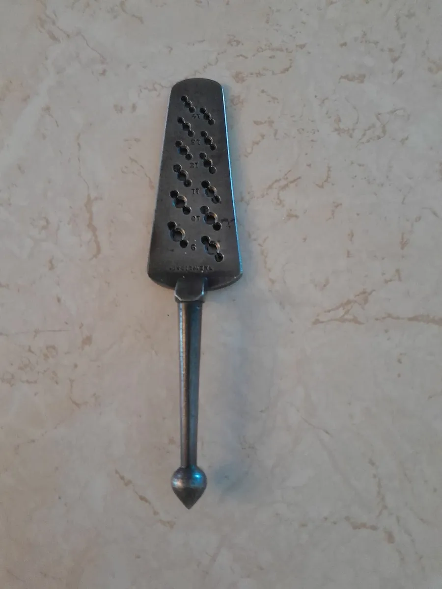 Vintage jewelrys screw gauge - Image 3