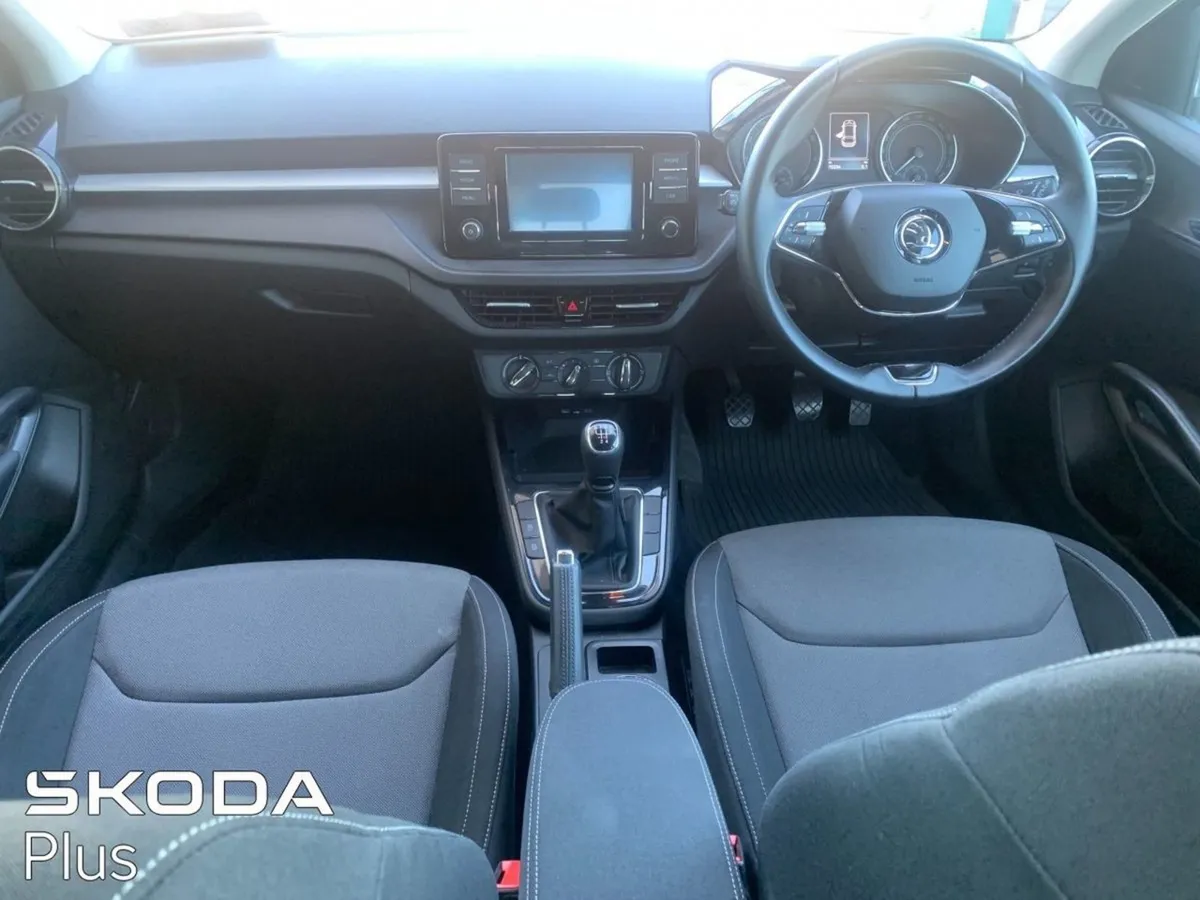 Skoda Fabia 1.0 MPI 65hp Ambition - Image 2