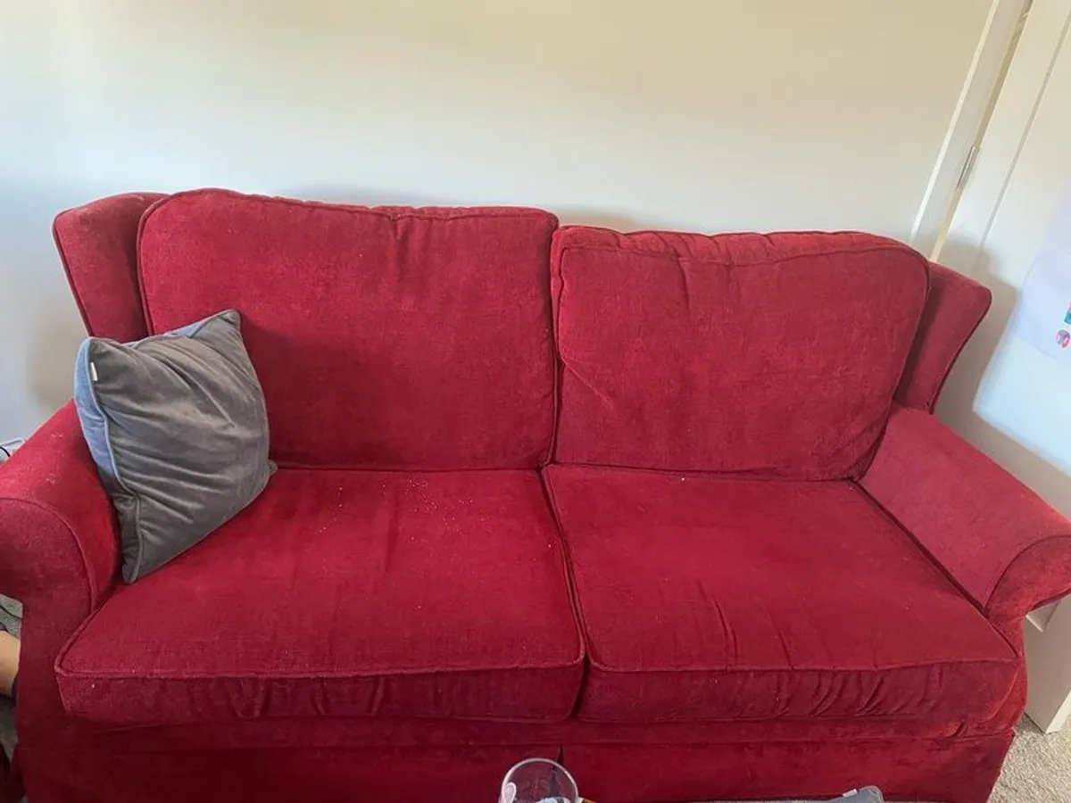 Sofa and armchairs - Image 1