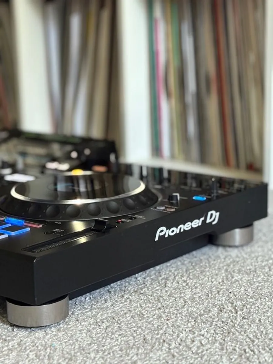 Pioneer XDJ XZ - Image 1