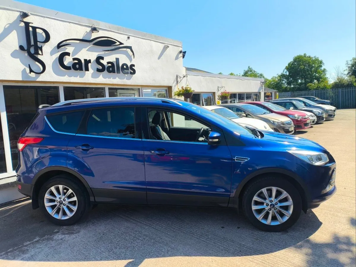 Ford Kuga 2.0tdci 120PS Titanium - Image 4