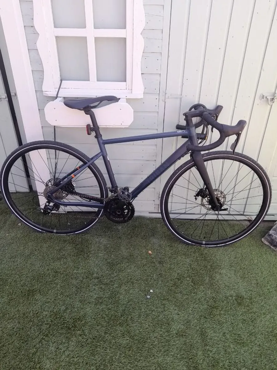 Mans racer bike - Image 1