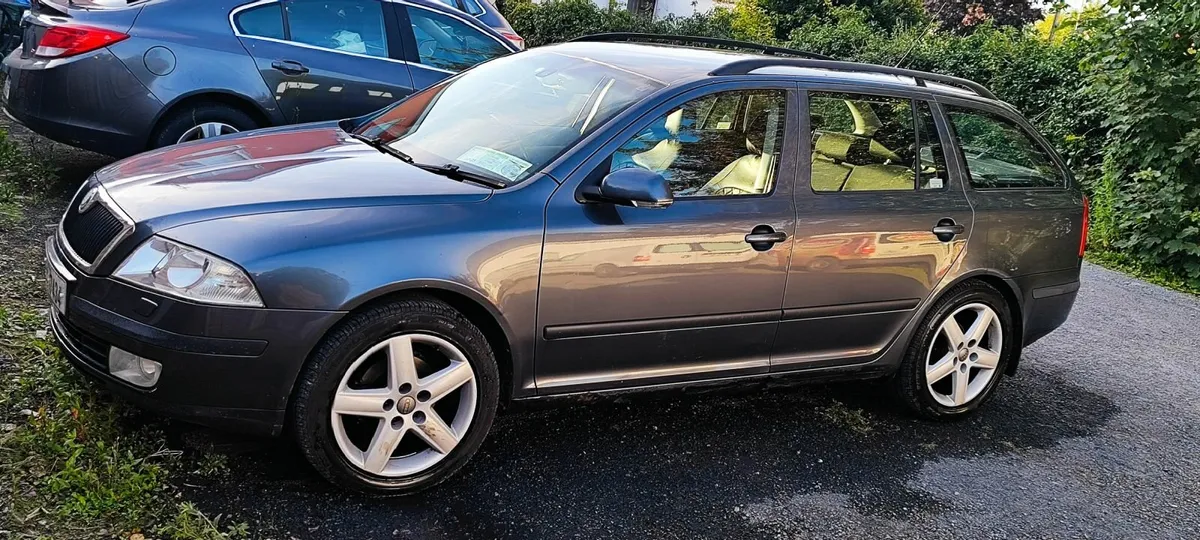 Skoda Octavia 2008 - Image 1