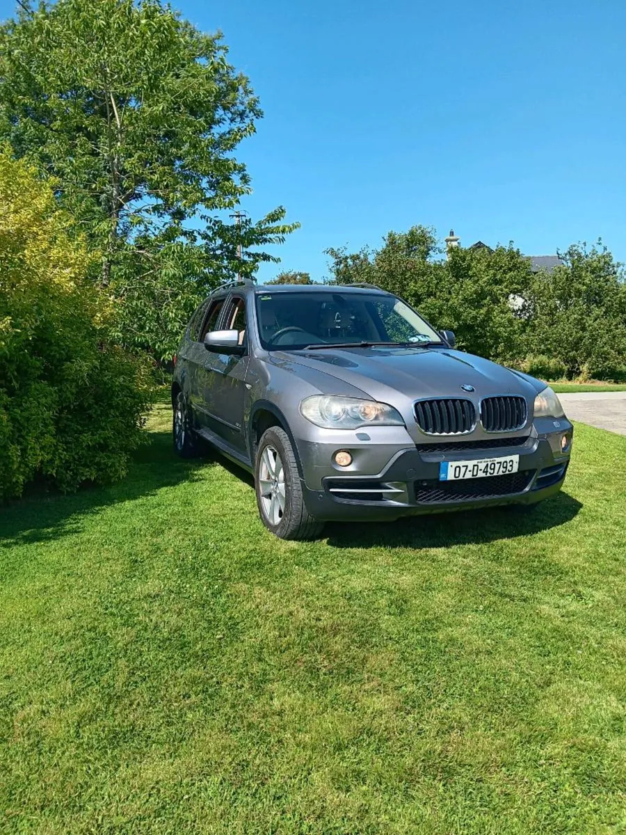 BMW X5 - Image 1
