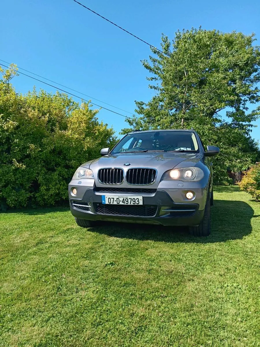 BMW X5 - Image 2