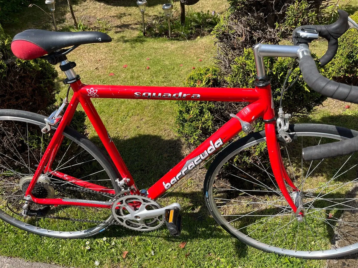Red racer bike 14speed like new - Image 2