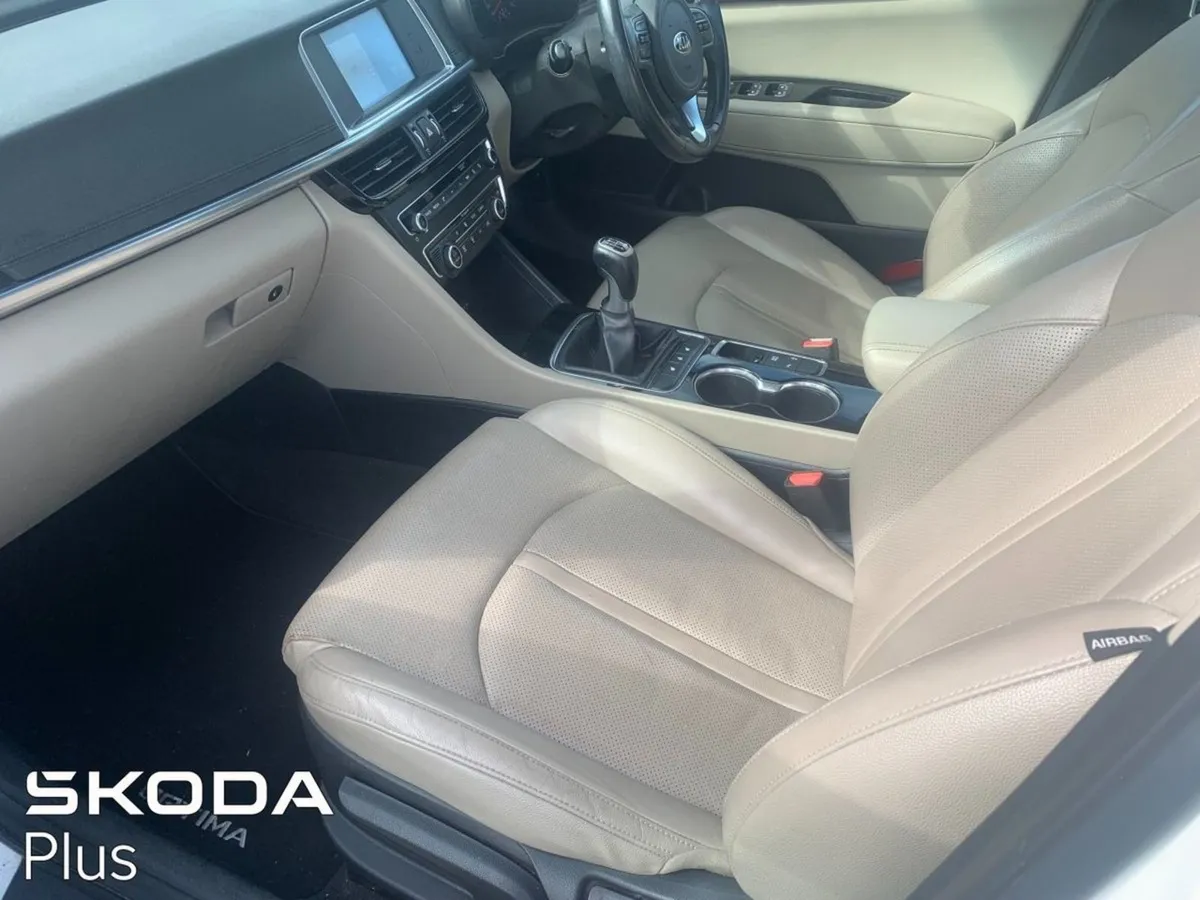 Kia Optima 1.7 D Platinum - Image 3