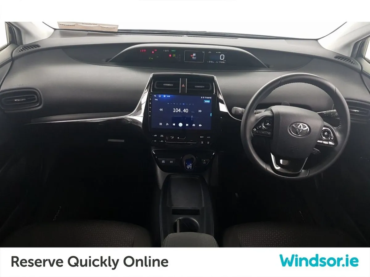 Toyota Prius 1.8 Hybrid - Image 4