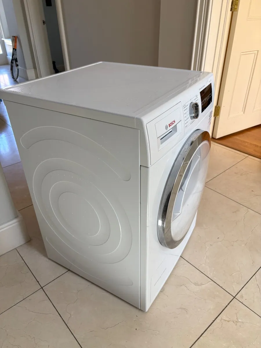 Like New Bosch serie 6 Dryer - Image 2
