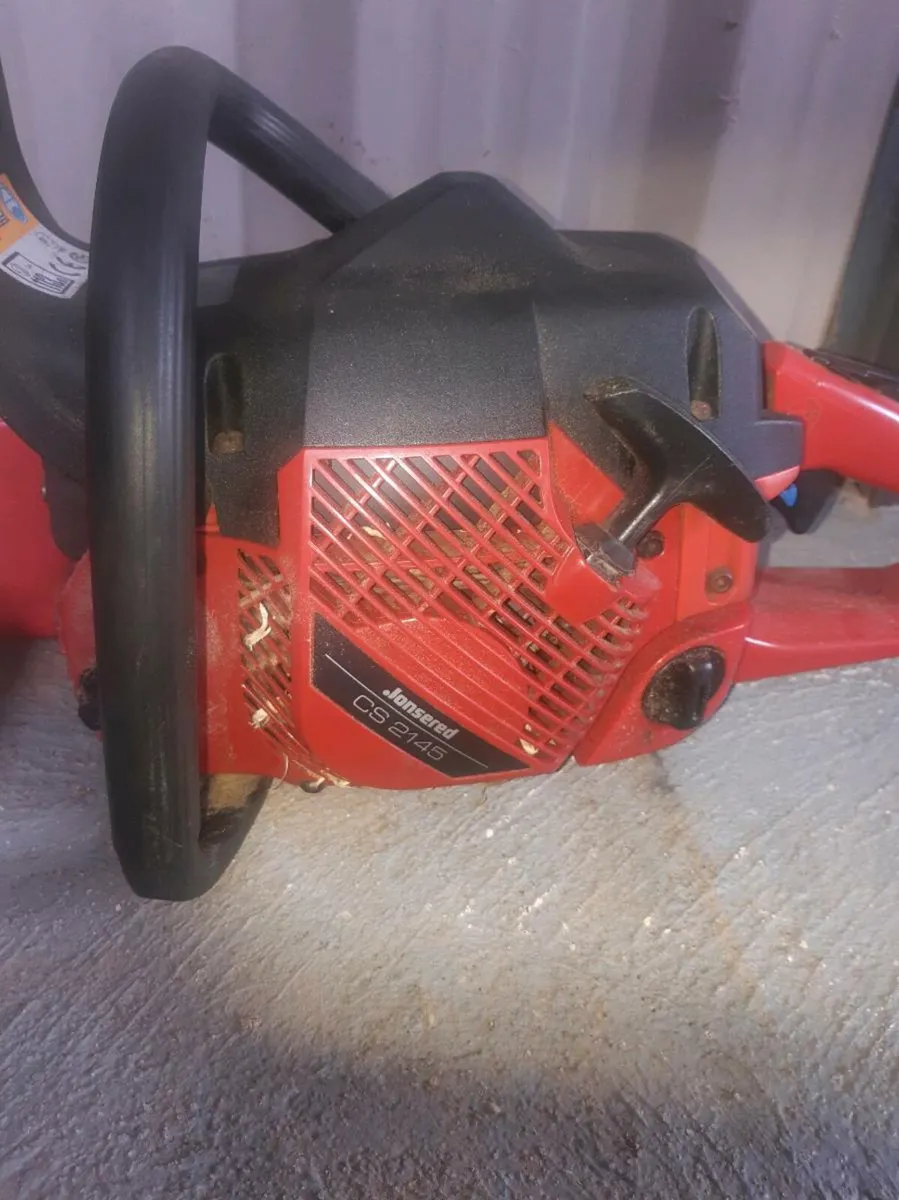 Chain saw - Image 2