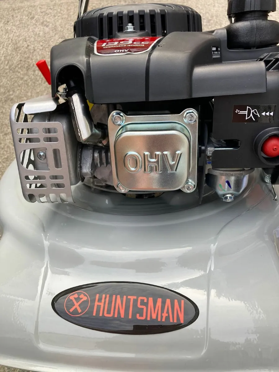 18" PETROL LAWNMOWER - SELF DRIVE - NEW. - Image 3